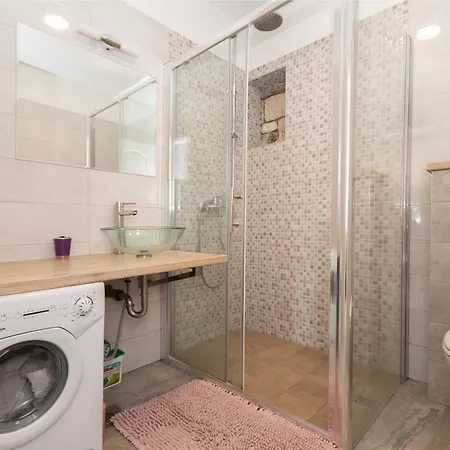 Sima Apartamento Omiš